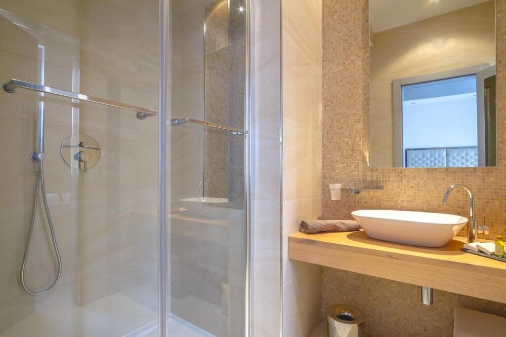 Luxury Villa Prova1 มาลินสกา ภายนอก รูปภาพ
