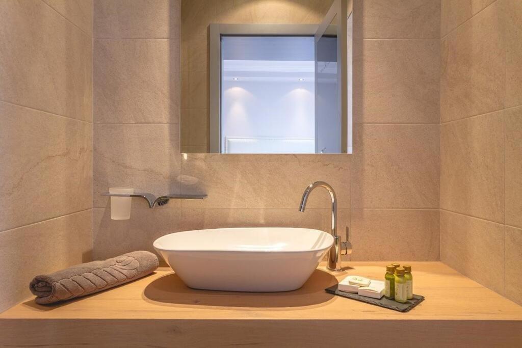 Luxury Villa Prova1 มาลินสกา ภายนอก รูปภาพ